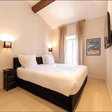 Botanica Hotel